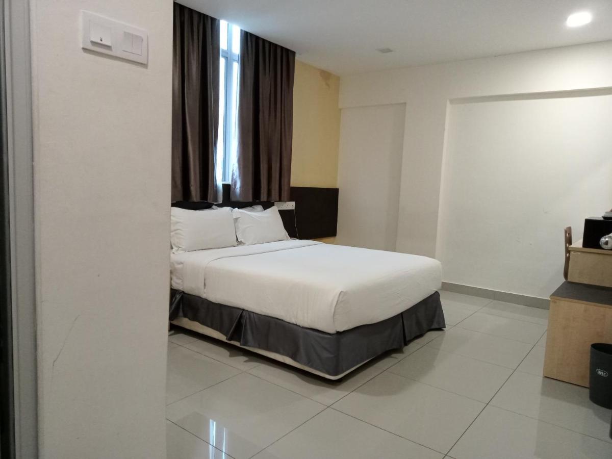Avenue Bangi Hotel Kajang Buitenkant foto