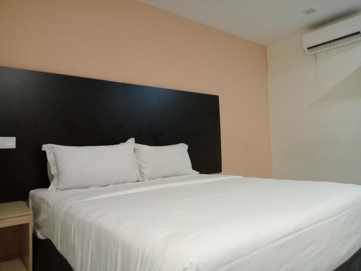 Avenue Bangi Hotel Kajang Buitenkant foto