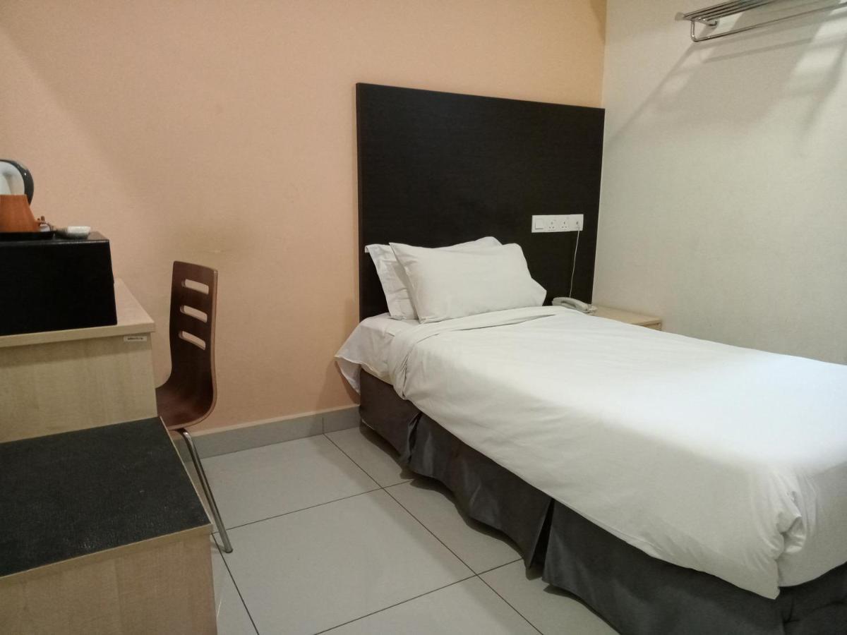 Avenue Bangi Hotel Kajang Buitenkant foto