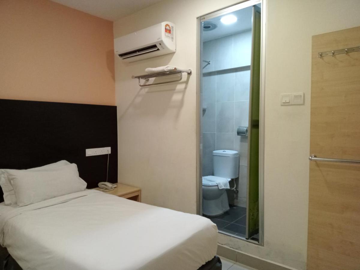 Avenue Bangi Hotel Kajang Buitenkant foto